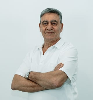 Dr. stom. (YU) Kharroubi (ZA)